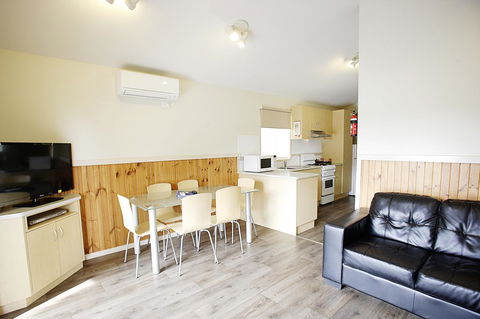 Discovery Parks - Geelong - Sydney 4u 43