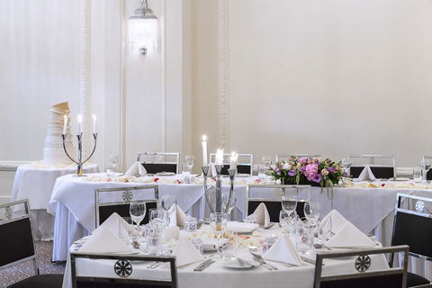The Savoy Hotel On Little Collins Melbourne - Sydney 4u 23