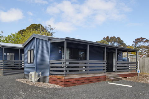 Amaroo Park - Sydney 4u 18