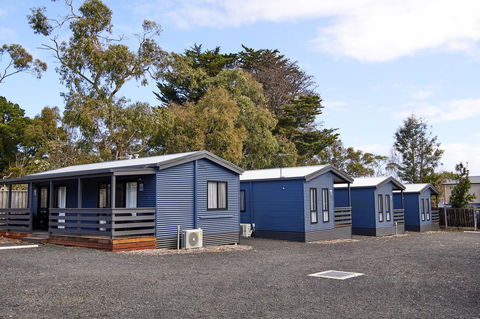 Amaroo Park - Sydney 4u 6
