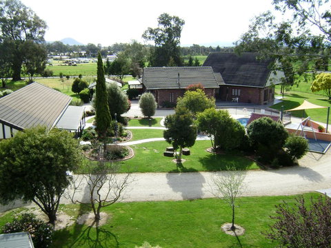 Greenvale Holiday Units - Accommodation Sydney 13