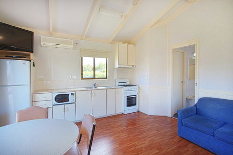 Discovery Parks - Warrnambool - Sydney 4u 4