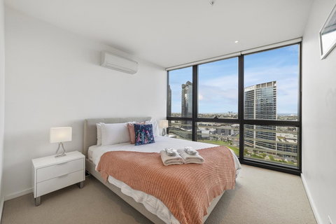 Best Views On Collins - Accommodation Sydney 33