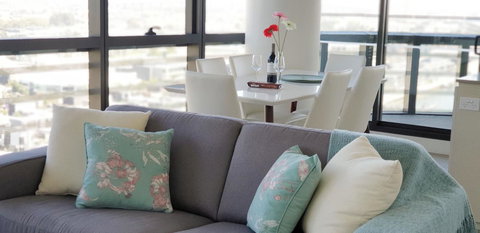 Best Views On Collins - Accommodation Sydney 13