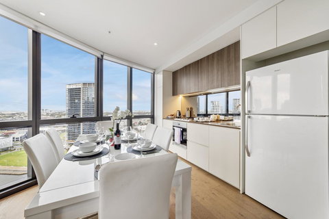 Best Views On Collins - Accommodation Sydney 29