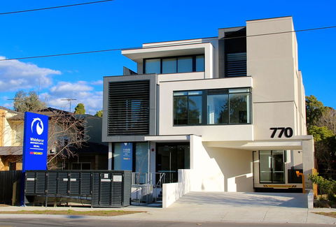 Whitehorse Apartments Hotel - Sydney 4u 0