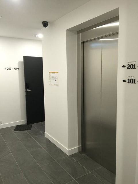 Whitehorse Apartments Hotel - Sydney 4u 31