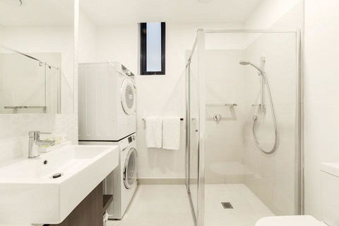 Whitehorse Apartments Hotel - Sydney 4u 1