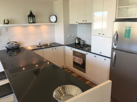 Geelong Waterfront Penthouse Apartment - Sydney 4u 8