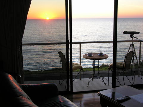 Clifftop Apartments Portland Vic - Sydney 4u 8