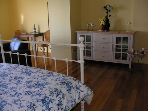 Clifftop Apartments Portland Vic - Sydney 4u 9