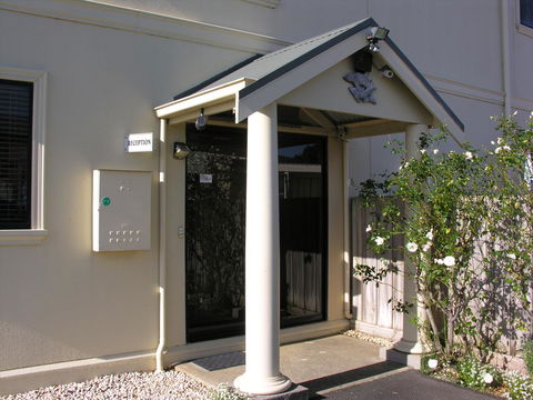 Clifftop Apartments Portland Vic - Sydney 4u 4
