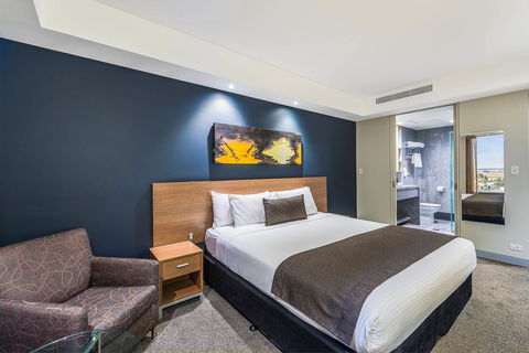 Mantra Melbourne Airport - Sydney 4u 24