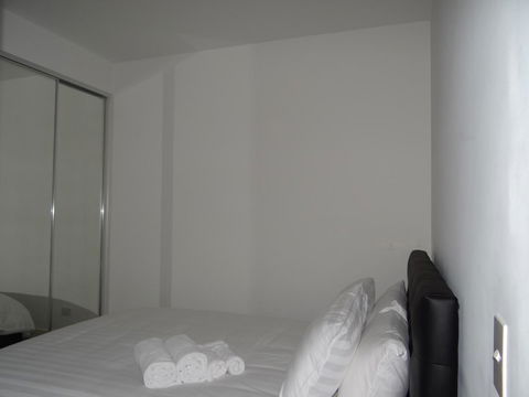 Amazing Accommodations: Vogue - Sydney 4u 24