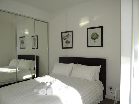 Amazing Accommodations: Vogue - Sydney 4u 17