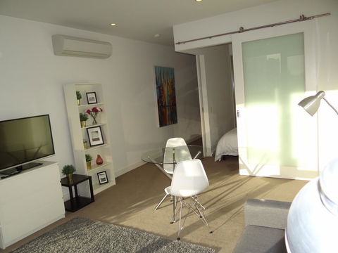 Amazing Accommodations: Vogue - Sydney 4u 20