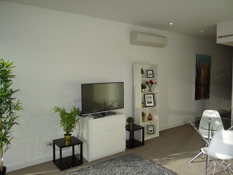 Amazing Accommodations: Vogue - Sydney 4u 21
