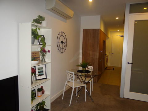 Amazing Accommodations: Vogue - Sydney 4u 3