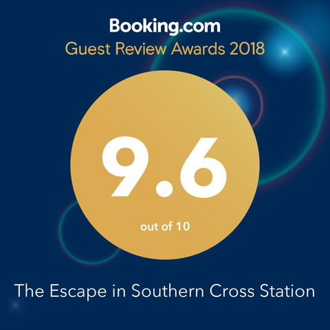The Escape In Southern Cross Station - Sydney 4u 38