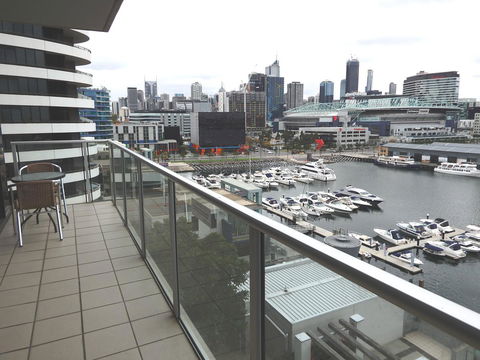 AKOM AT Docklands - Sydney 4u 0