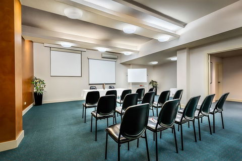 BEST WESTERN PLUS Travel Inn - Sydney 4u 5