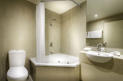 BEST WESTERN PLUS Travel Inn - Sydney 4u 44