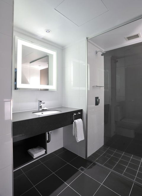 Novotel Melbourne On Collins - Sydney 4u 11
