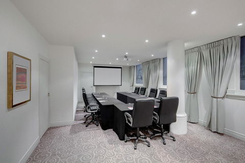 Rendezvous Hotel Melbourne - Sydney 4u 24