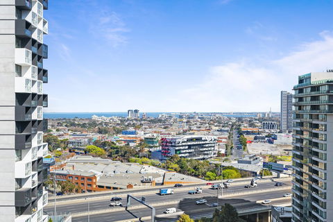 Complete Host Tiara Apartments - Sydney 4u 9