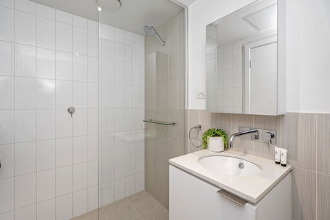 Complete Host Tiara Apartments - Sydney 4u 33