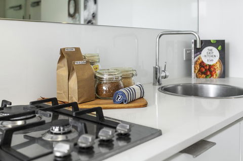 Complete Host Tiara Apartments - Sydney 4u 25