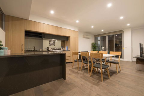 Doncaster Private Collection 2 Bed Townhouse@Pearl - Sydney 4u 2