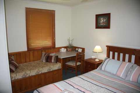 Shady Brook Cottages - Sydney 4u 35