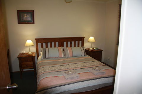 Shady Brook Cottages - Sydney 4u 34