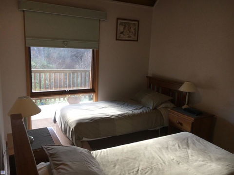 Shady Brook Cottages - Sydney 4u 19