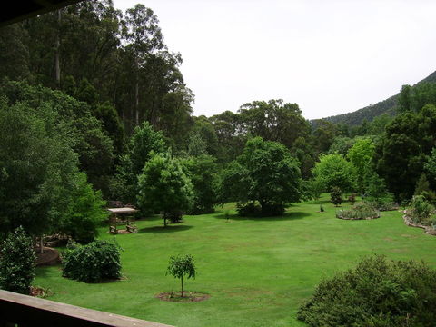 Shady Brook Cottages - Sydney 4u 23