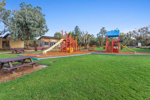 Rural 5 Star Villa\'s With Resort Amenities - Sydney 4u 21