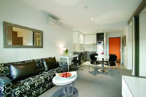 Punthill Oakleigh - Sydney 4u 3