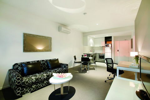 Punthill Oakleigh - Sydney 4u 5