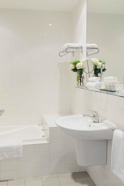 Saint Kilda Beach Hotel - Formerly Rydges St Kilda - Accommodation Sydney 21