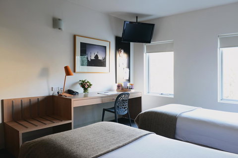 Saint Kilda Beach Hotel - Formerly Rydges St Kilda - Accommodation Sydney 13