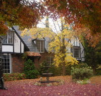 Merrimeet Cottages - Sydney 4u