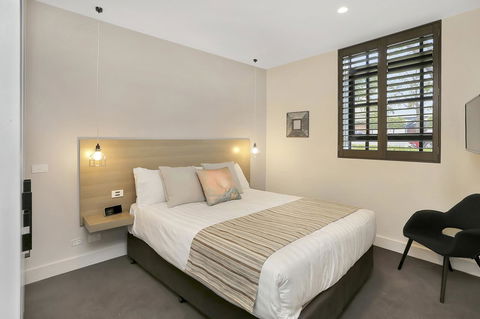 Devlin Apartments - Accommodation Sydney 3