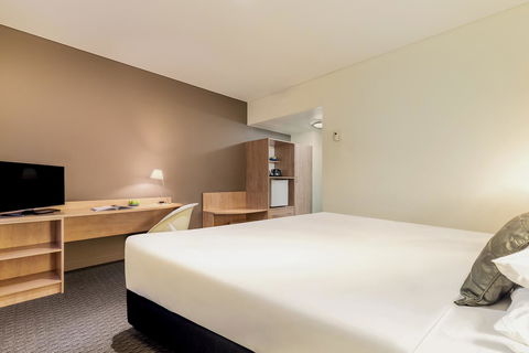 Ibis Melbourne Hotel And Apartments - Sydney 4u 6