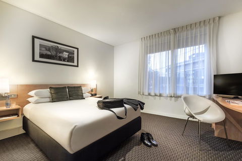 Ibis Melbourne Hotel And Apartments - Sydney 4u 5