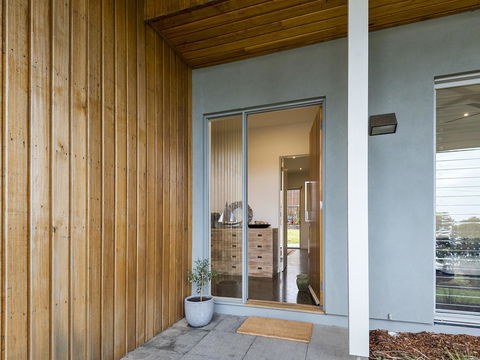 Aireys Ocean View - Sydney 4u 15