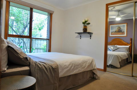 Crimea Retreat - Sydney 4u 30