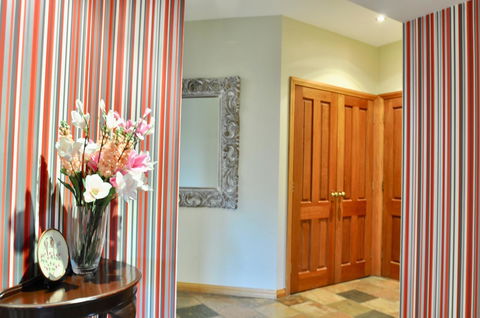Crimea Retreat - Sydney 4u 4