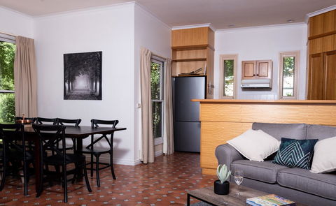 The Orchard House - Accommodation Sydney 13