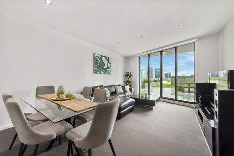 Signature Waterfront Apartments - Accommodation Sydney 29